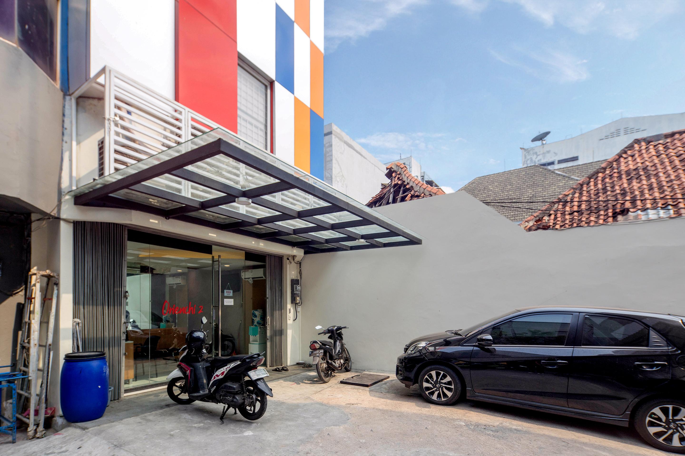 Oyo1121奥林奇2号酒店 雅加达 外观 照片