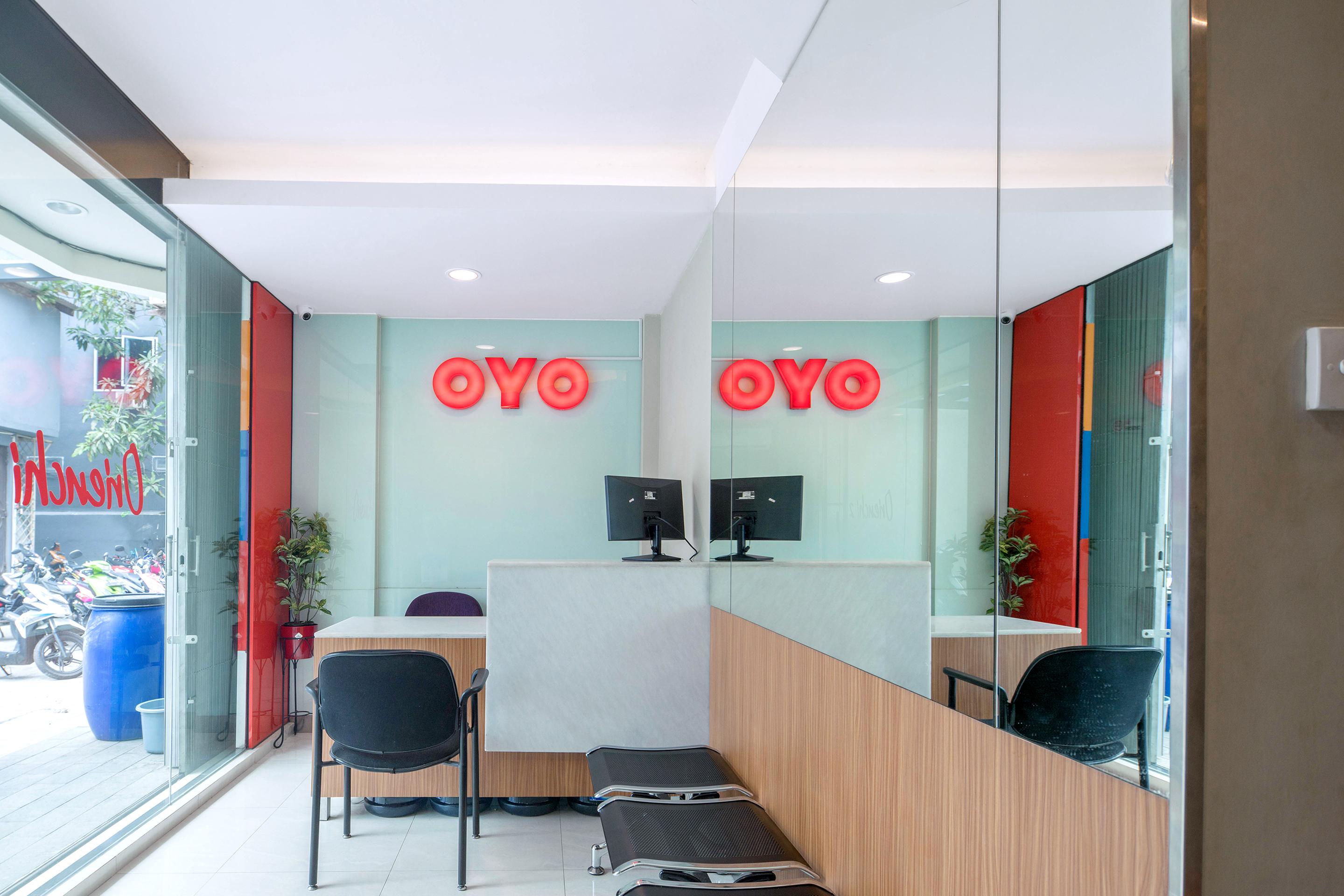 Oyo1121奥林奇2号酒店 雅加达 外观 照片